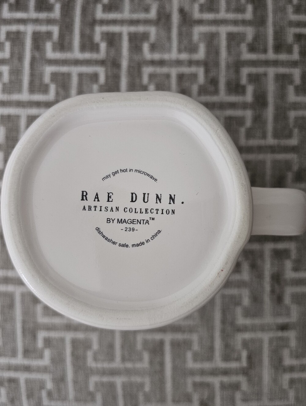 Rae Dunn PUMPKIN EVERYTHING Fall Halloween Mug Orange Interior NWOT - Picture 4 of 4